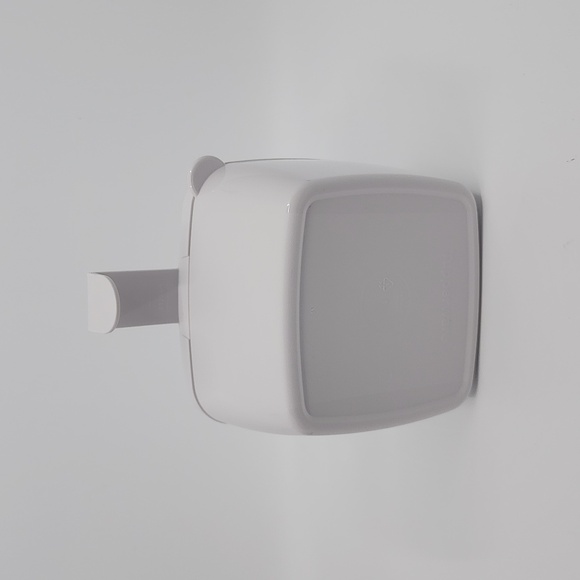 Tupperware Forget Me Not Cheese Keeper - Picture 2 of 7